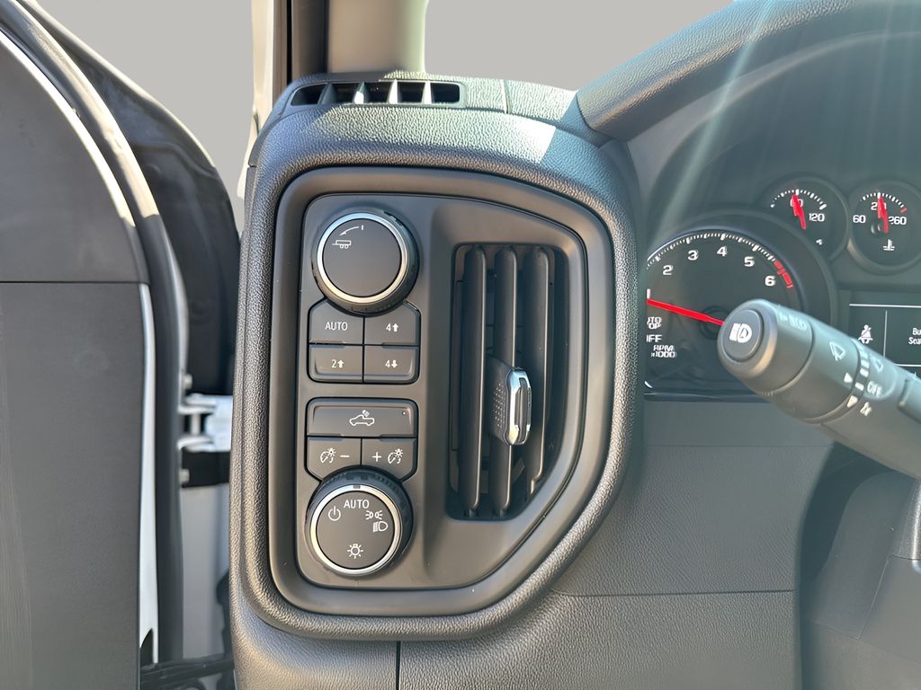 Used Car 2023 Chevrolet Silverado 1500  Custom Trail Boss For Sale Under $40,000 In Austin, Texas
