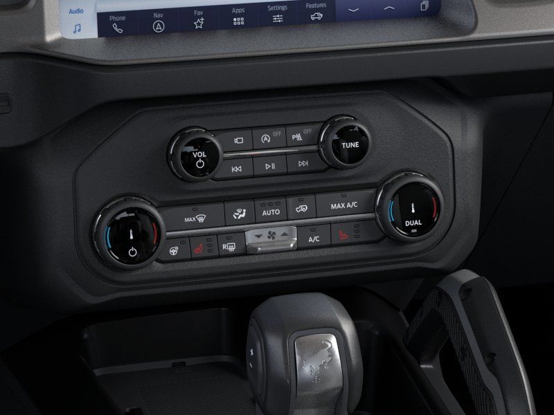 2026 Oxford White Ford Bronco Outer Banks 4X4 SUV