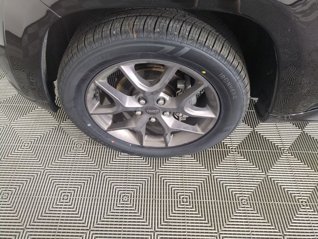 Used 2020 Jeep Grand Cherokee For Sale in Fort Wayne, IN