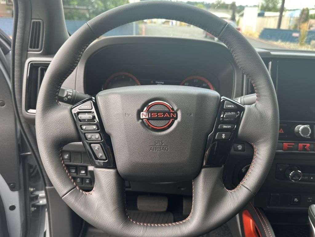 2025 Nissan Frontier PRO-4X