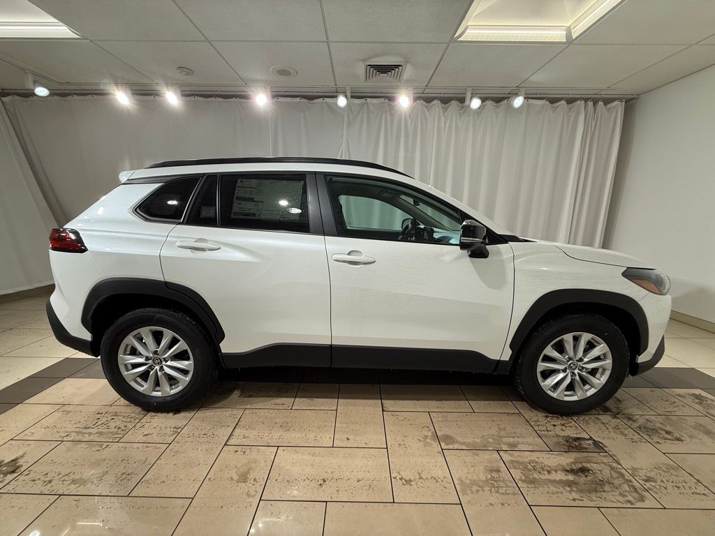 Thumbnail: 2026 Toyota Corolla Cross - 6