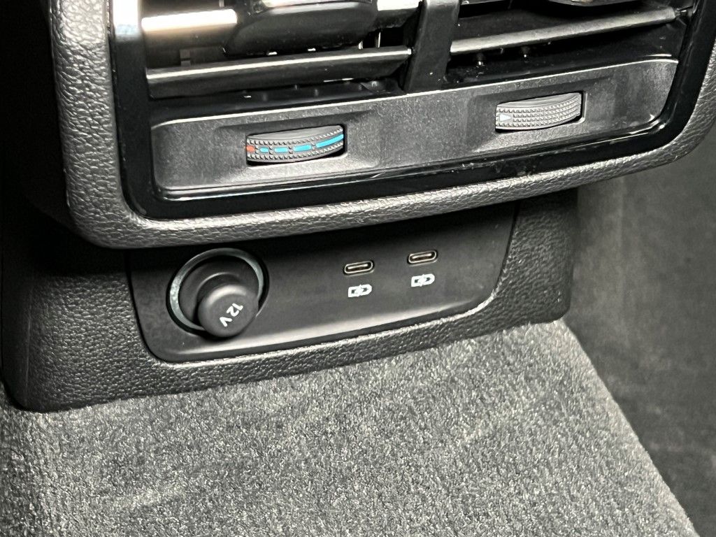 Thumbnail: 2025 Audi Q3 - 22