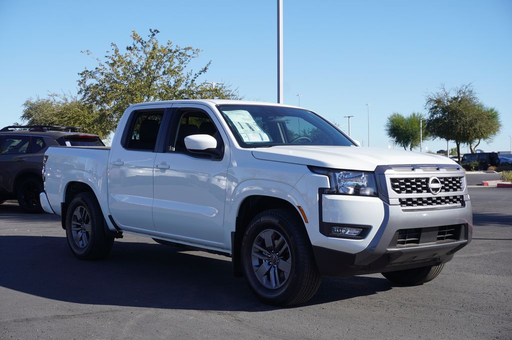 2025 Nissan Frontier SV 4