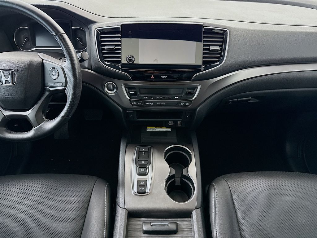 Thumbnail: 2023 Honda Passport - 14