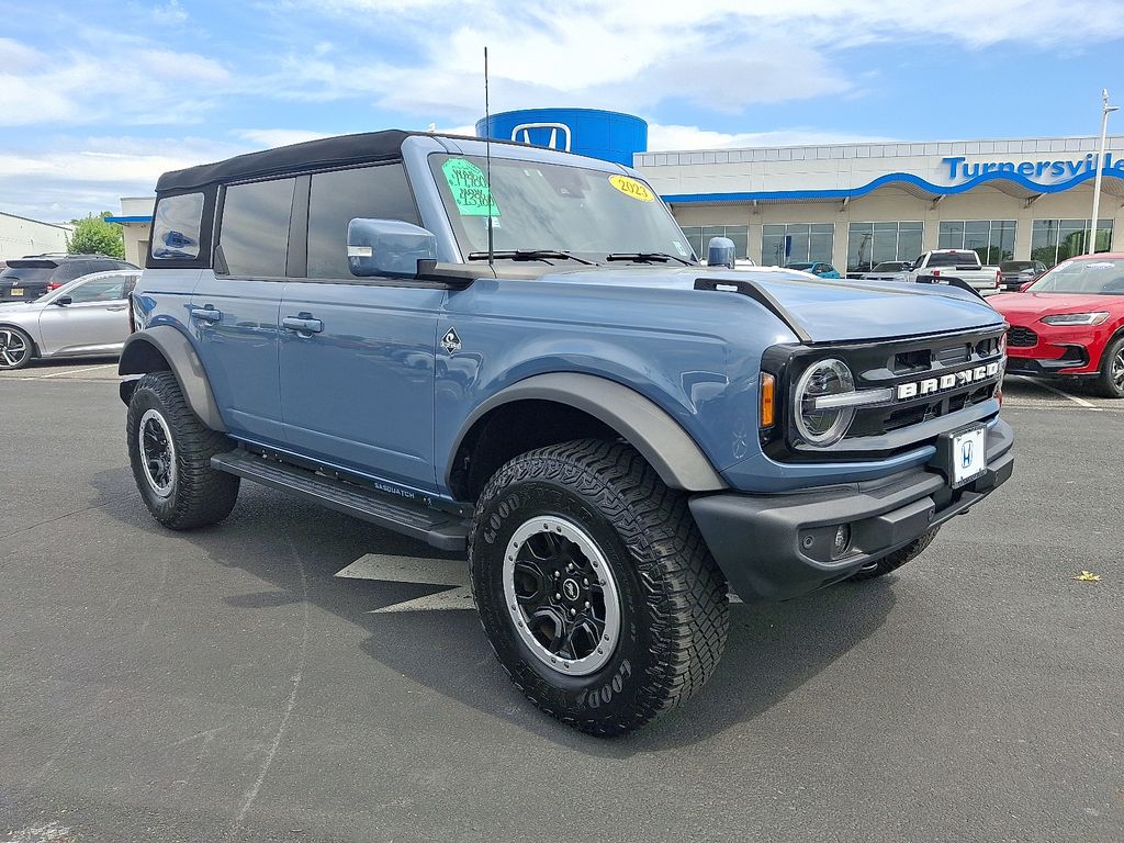 Thumbnail: 2023 Ford Bronco - 3