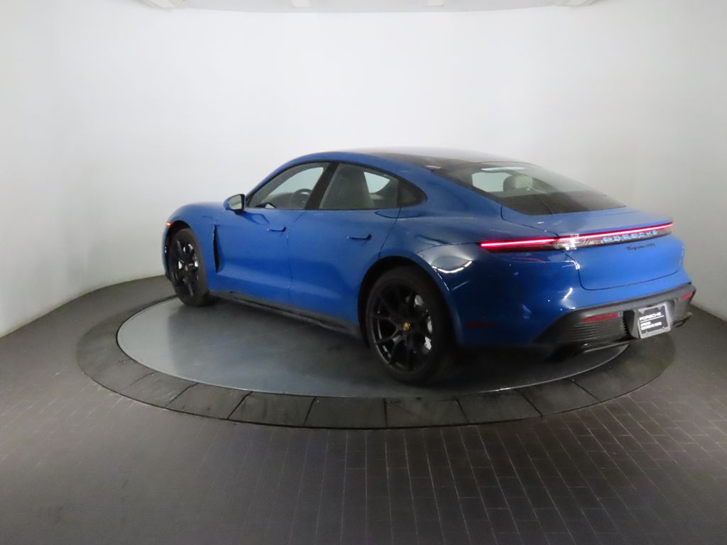 Thumbnail: 2023 Porsche Taycan - 3