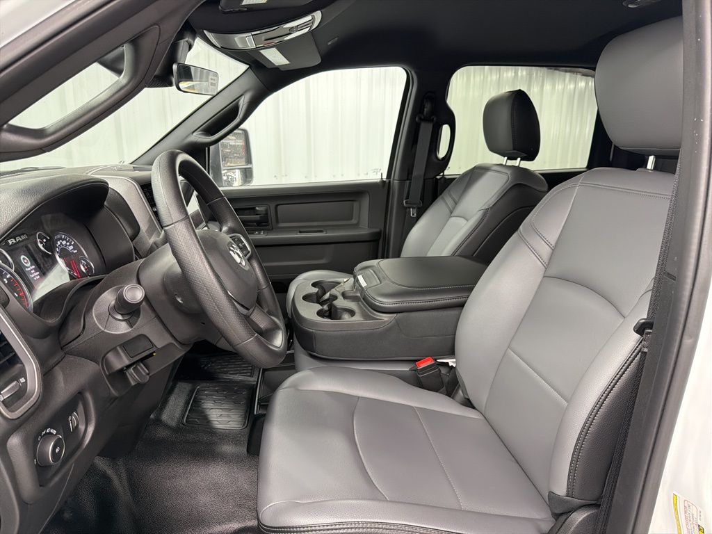 2026 Ram 3500 Tradesman - 10
