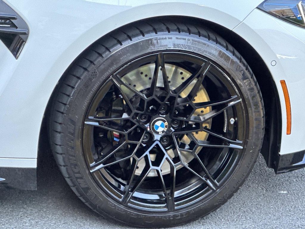 Thumbnail: 2025 BMW M4 - 9