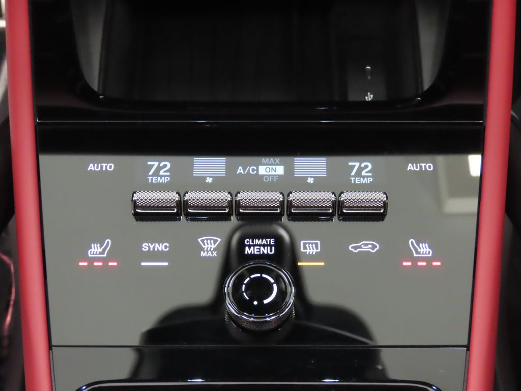 Thumbnail: 2025 Porsche Cayenne - 28