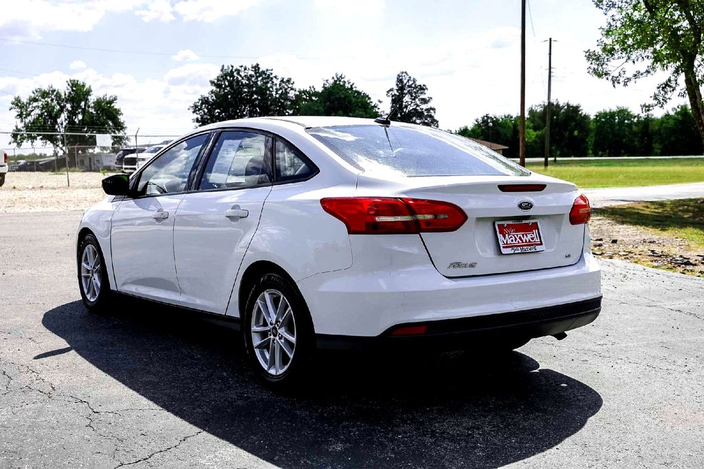 Used Car 2017 Ford Focus  Se For Sale Under $10,000 In Taylor, Texas