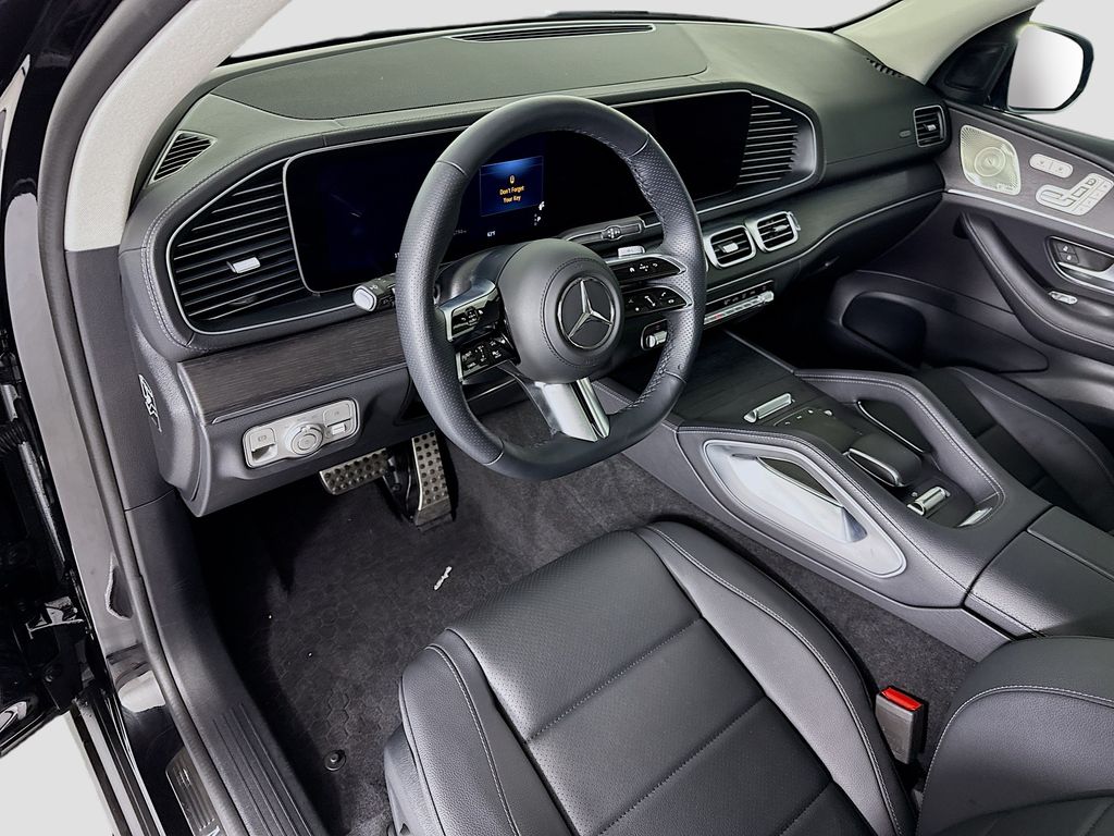 Thumbnail: 2026 Mercedes-Benz GLS - 9