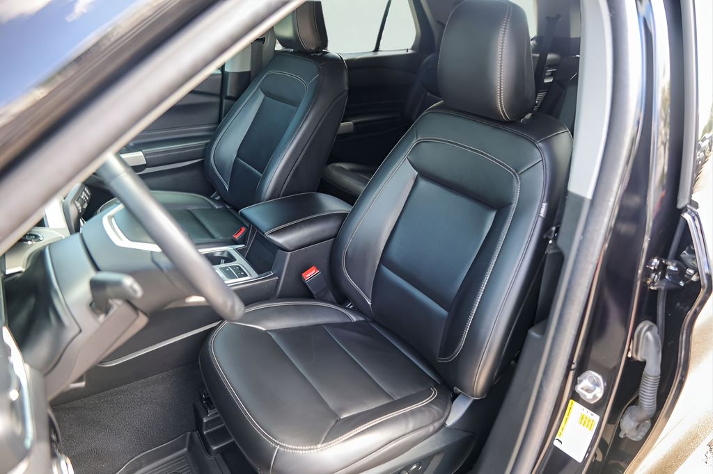 Used Car 2023 Ford Explorer  Xlt For Sale Under $30,000 In Austin, Texas