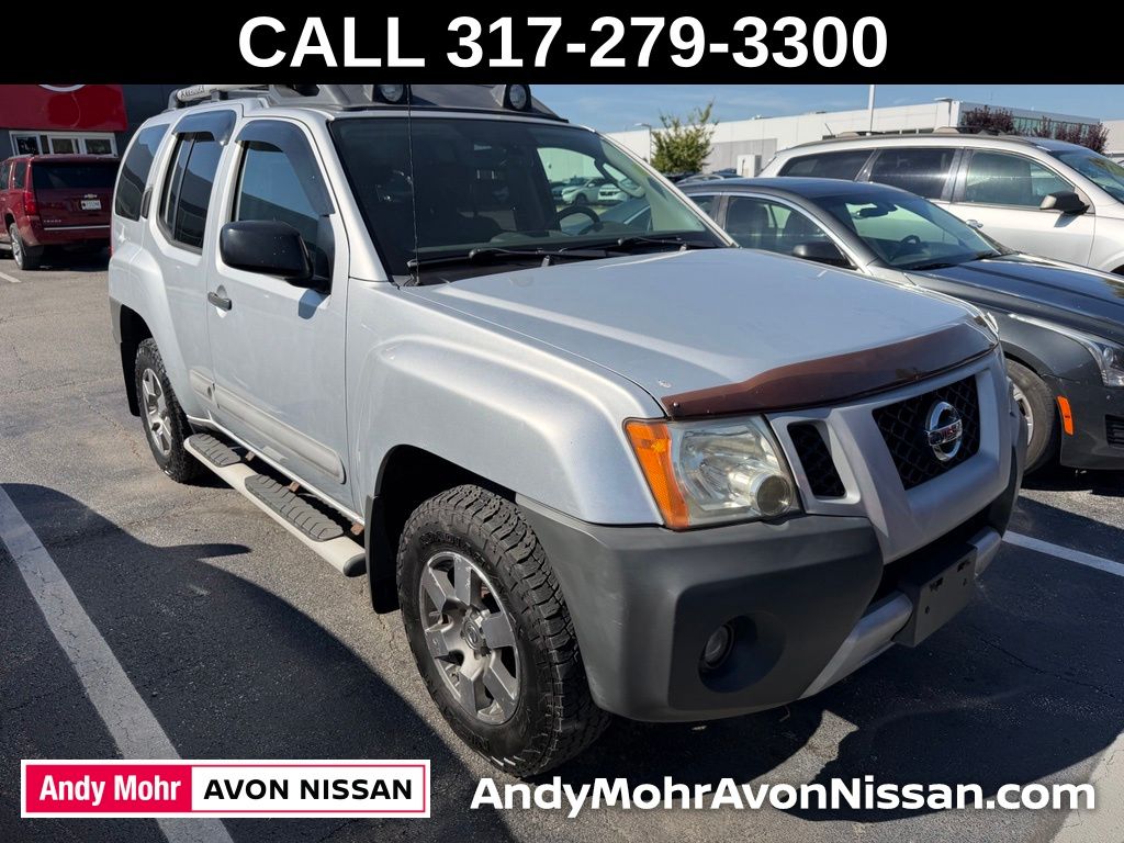 Silver Lightning Metallic 2011 Nissan Xterra SUV / Crossover 5-Speed Automatic