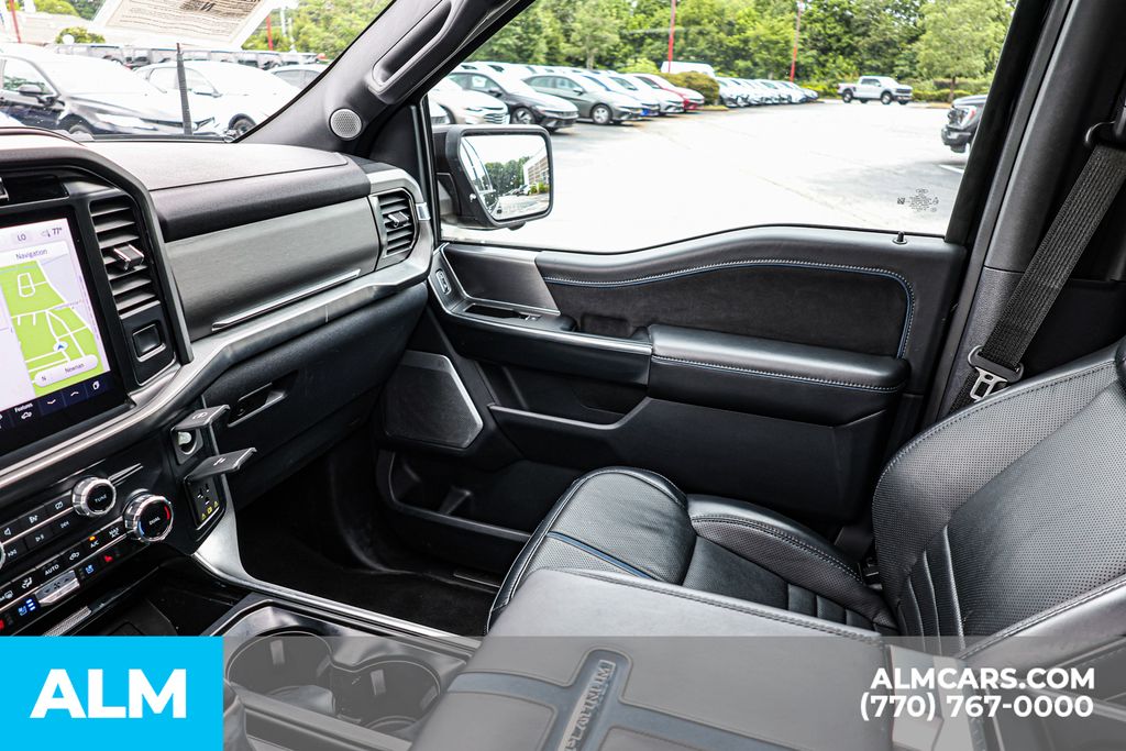 Used 2024 Black Ford Full Hybrid Platinum image 46