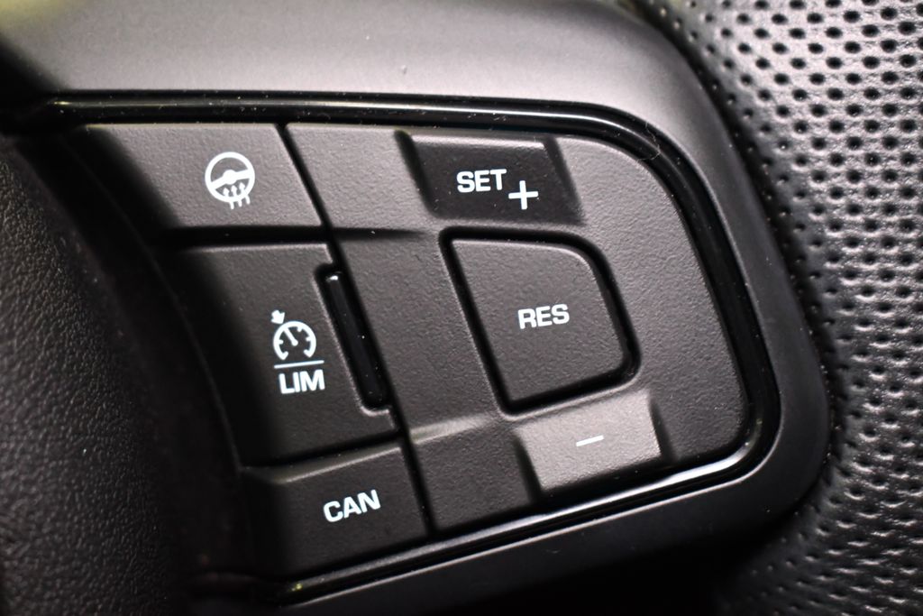 Thumbnail: 2024 Jaguar F-Type - 24