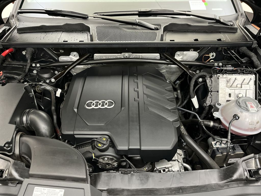 Thumbnail: 2022 Audi Q5 - 26
