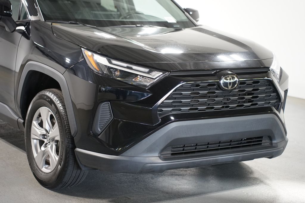 Thumbnail: 2023 Toyota RAV4 - 4