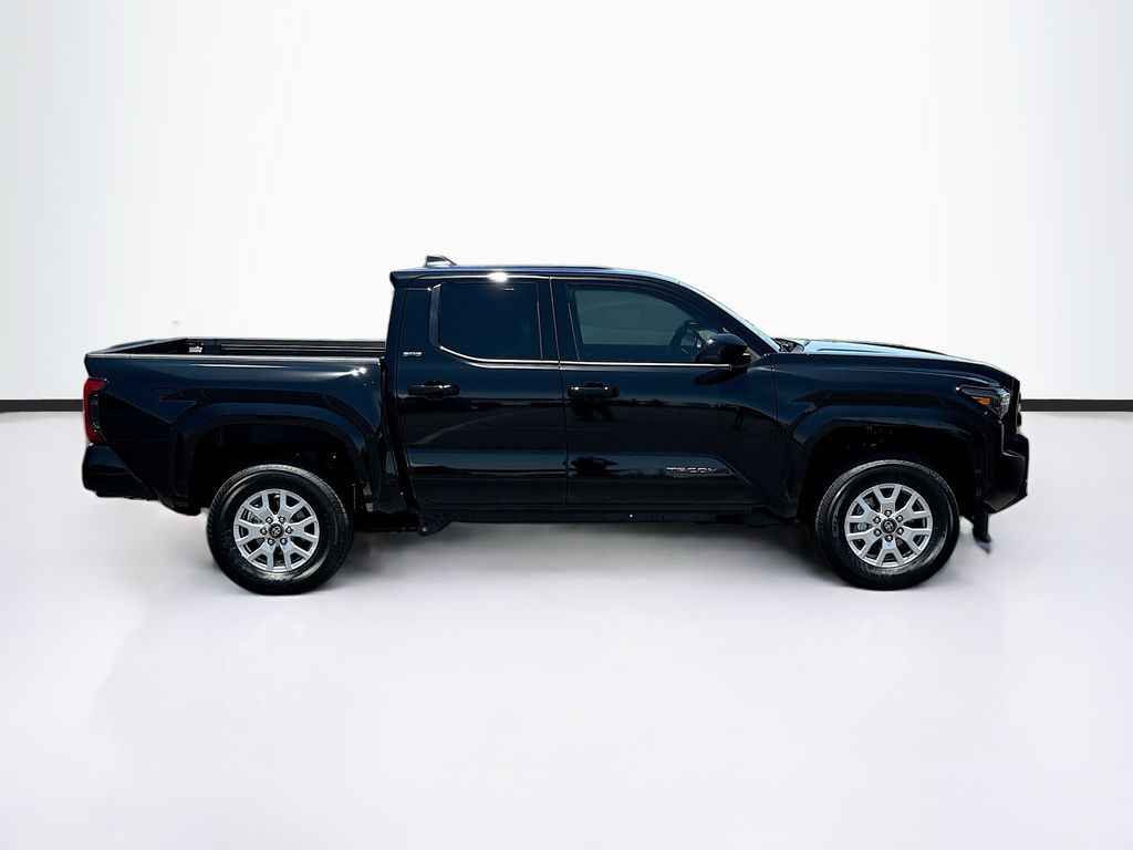 New 2026 Black Toyota SR5 image 4
