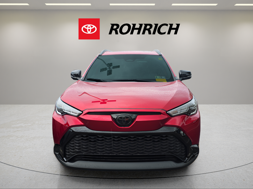 2025 Toyota Corolla Cross SE's photo