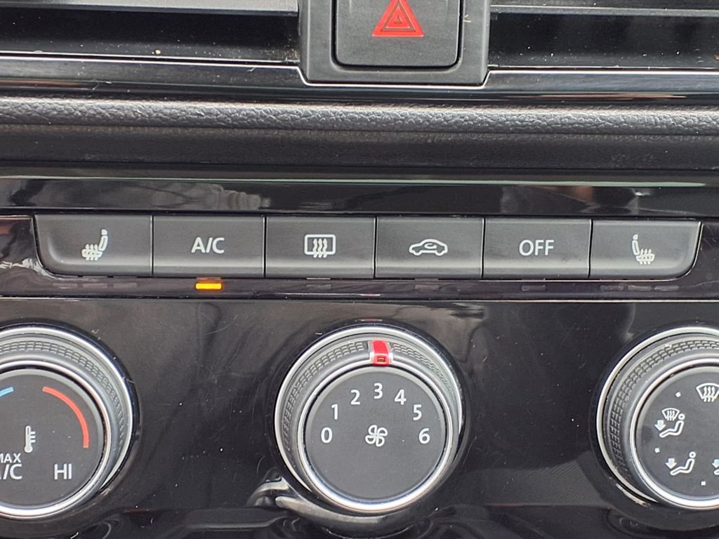 2023 Volkswagen Taos 1.5T SE White at DeMontrond Auto Country