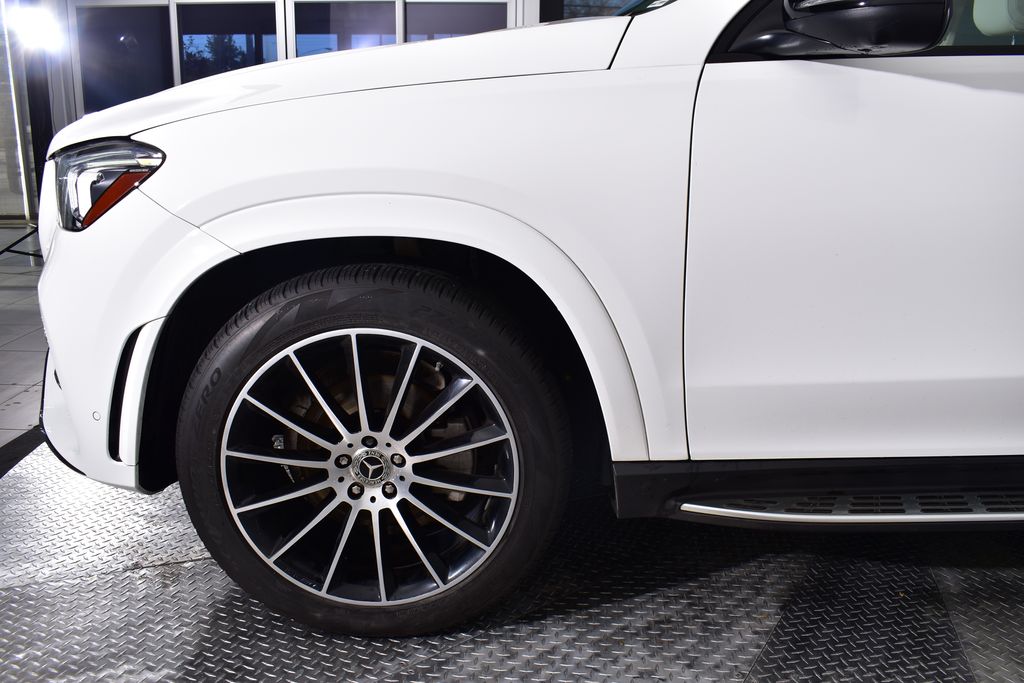 Thumbnail: 2023 Mercedes-Benz GLE - 9