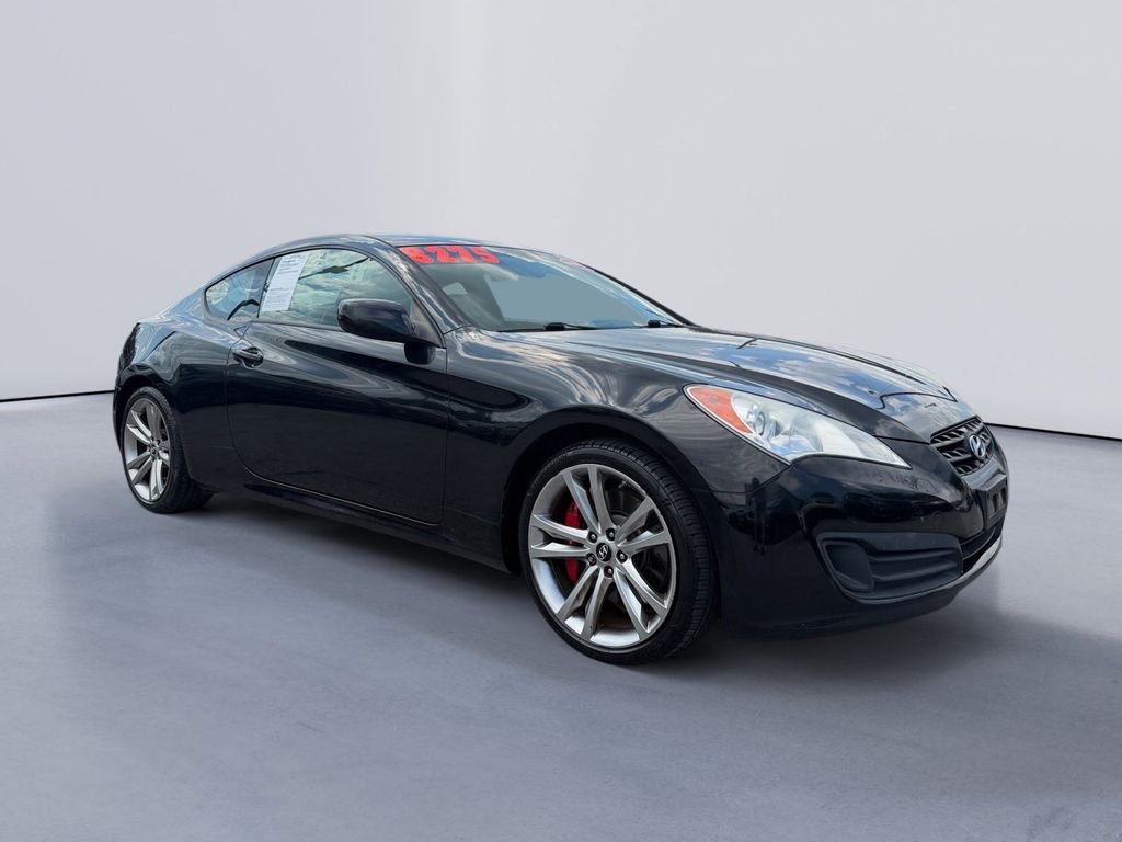 Becketts Black 2012 Hyundai Genesis Coupe Coupe Rear-Wheel Drive 6-Speed Manual