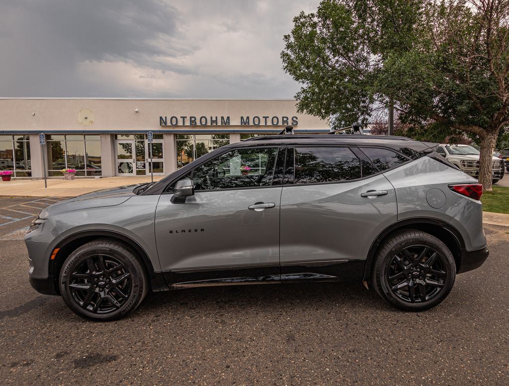 Sterling Gray Metallic 2025 Chevrolet Blazer SUV / Crossover All-Wheel Drive 9-Speed Automatic Overdrive