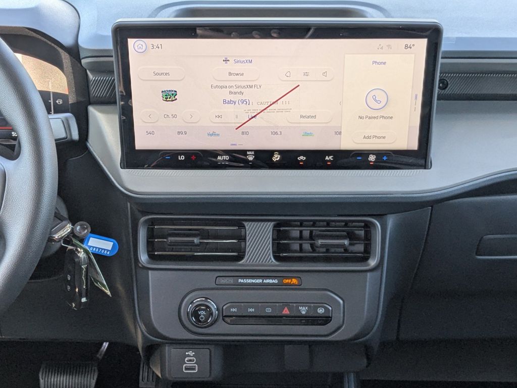 2025 Ford Maverick XL