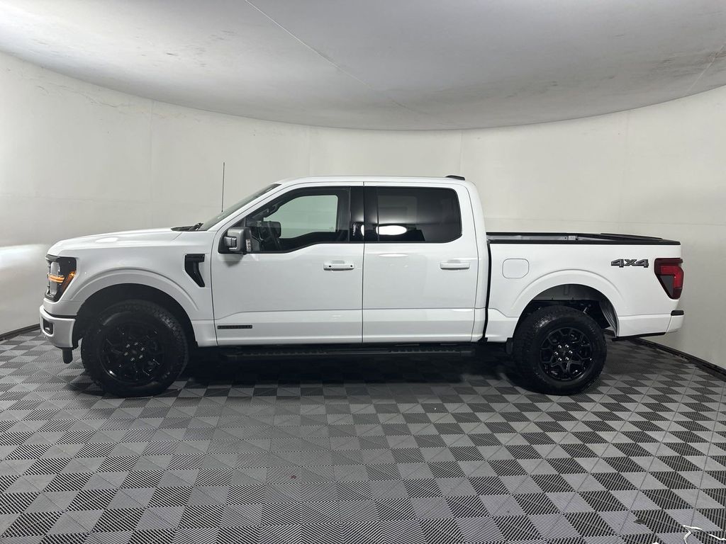 2024 Ford F-150 XLT 4