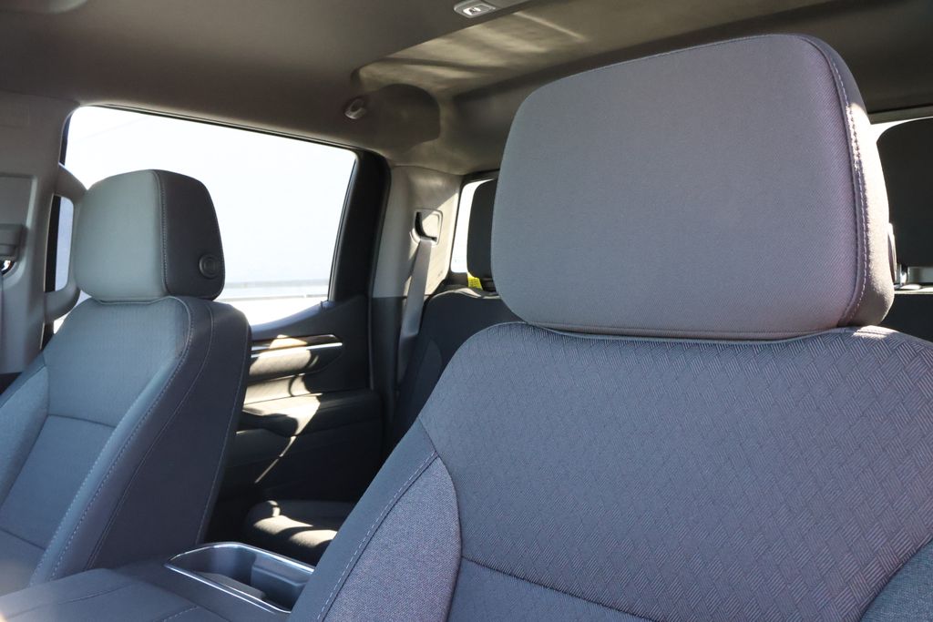 Thumbnail: 2026 Chevrolet Silverado 1500 - 15