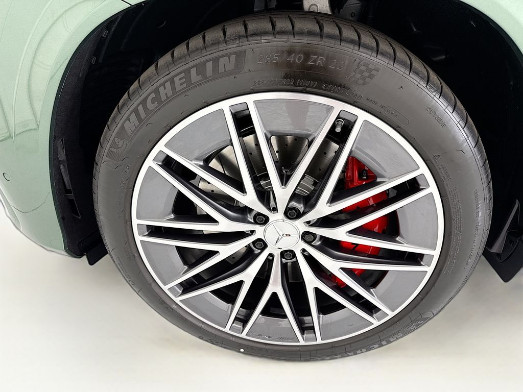 Thumbnail: 2026 Mercedes-Benz GLE - 30