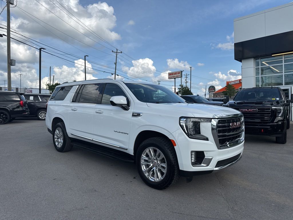 2024 GMC Yukon 2WD SLT's photo
