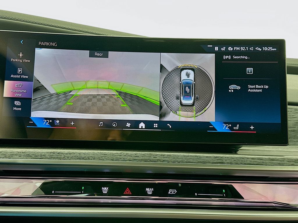 Thumbnail: 2026 BMW 7 Series - 13