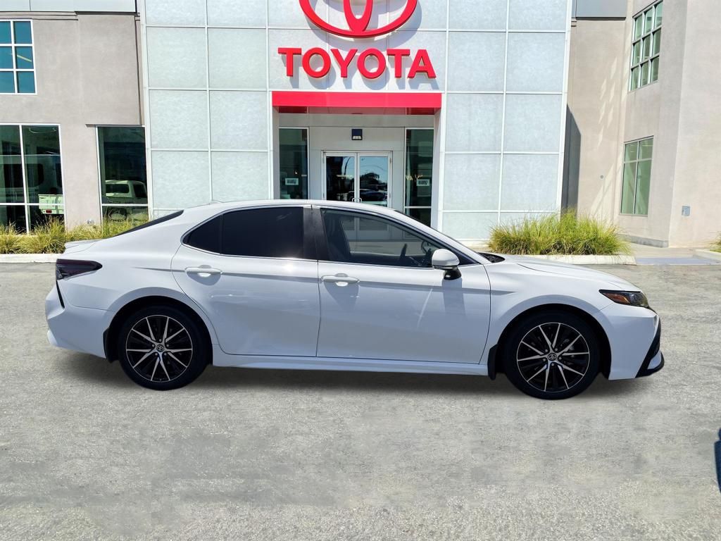 Used 2024 Toyota Camry Hybrid Sedan