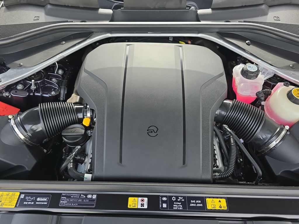 New 2026 Purple Land Rover SV image 32