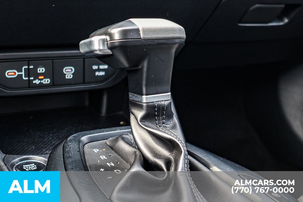 Used 2025 Gray Kia LXS image 40
