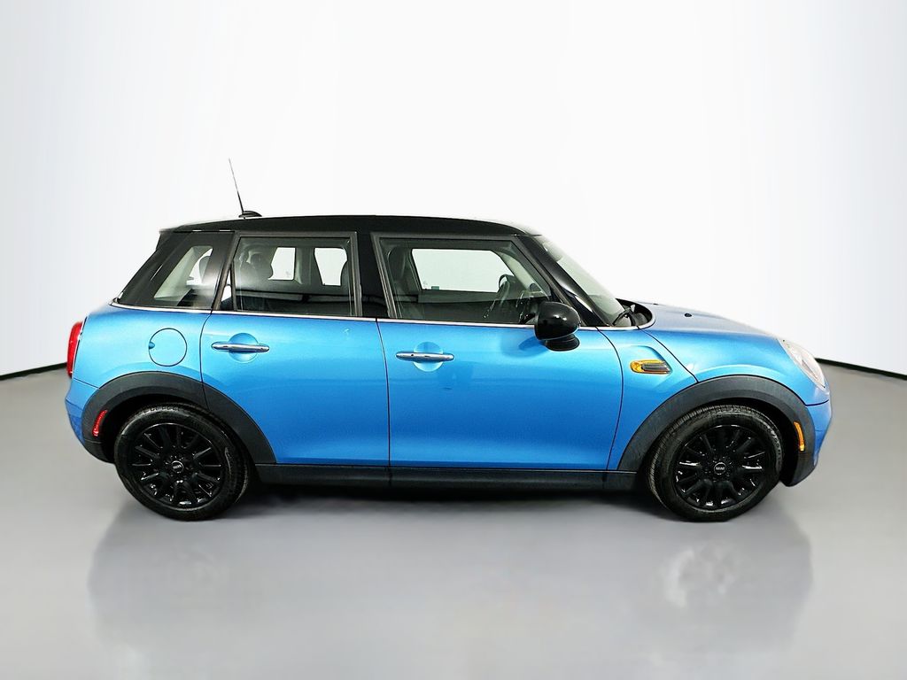 Thumbnail: 2017 MINI Cooper - 4