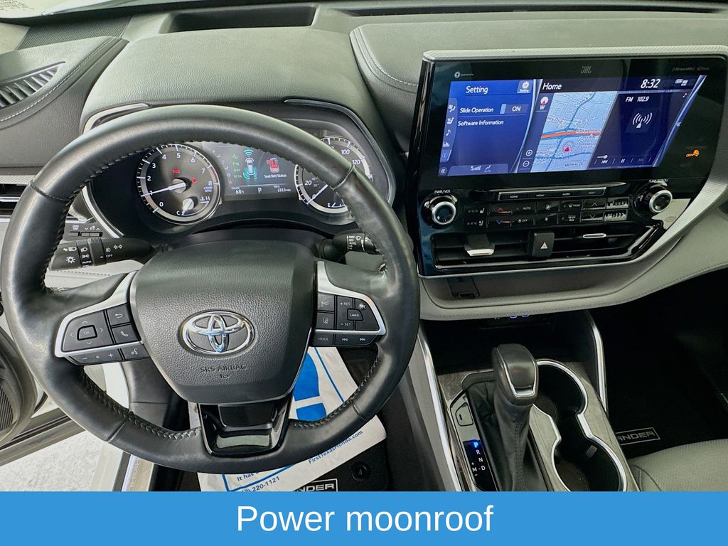 Used Car 2022 Toyota Highlander  Platinum For Sale Under $50,000 In Austin, Texas