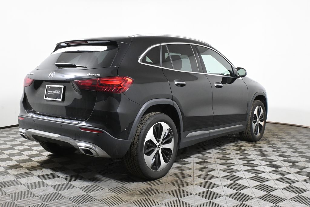 Thumbnail: 2026 Mercedes-Benz GLA - 7