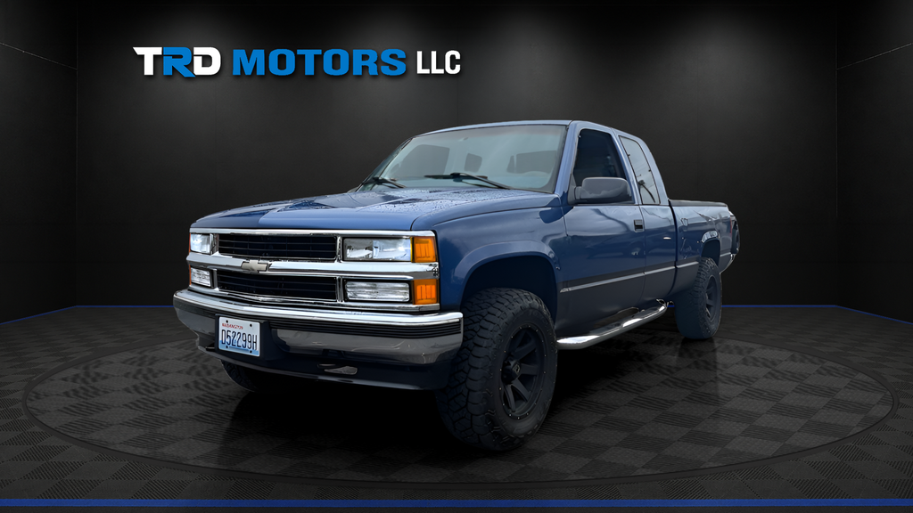 Medium Royal Blue 1997 Chevrolet C/K 1500 Pickup Truck 5-Speed Manual