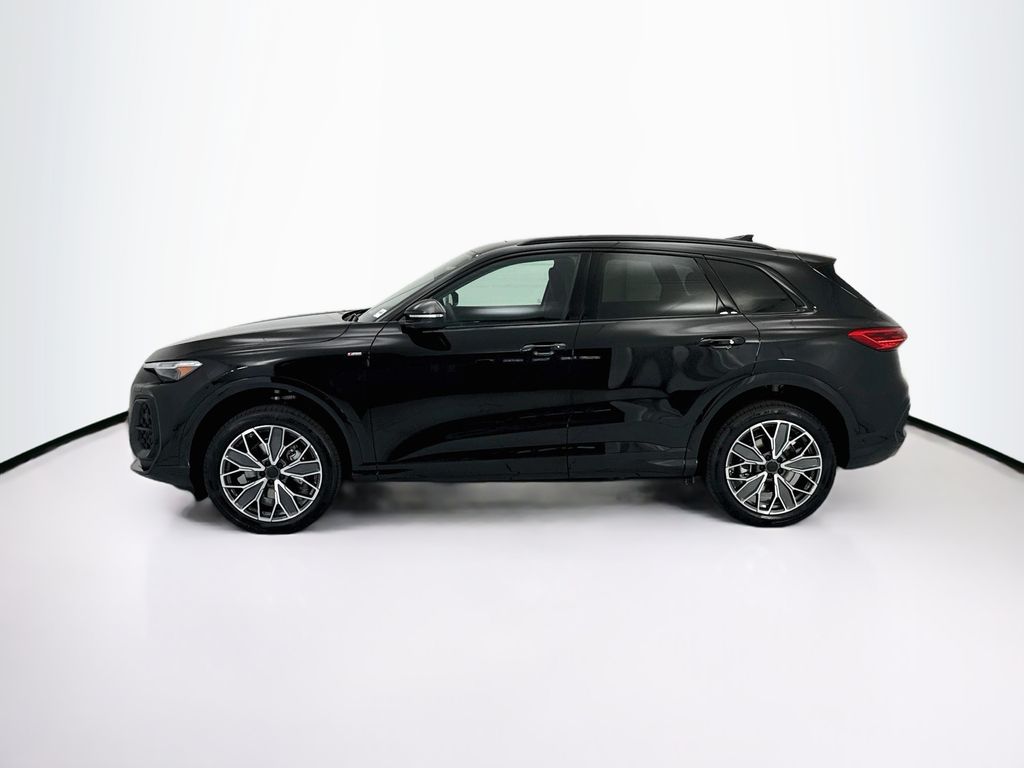 Thumbnail: 2026 Audi Q5 - 8