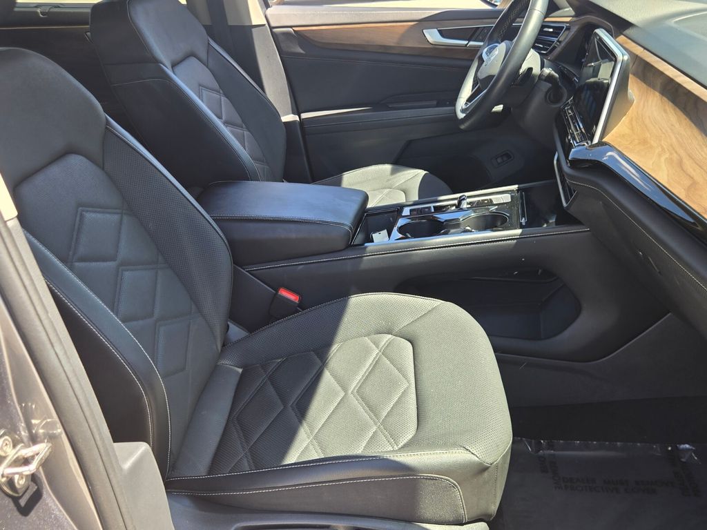 2024 Volkswagen Atlas - $26,500