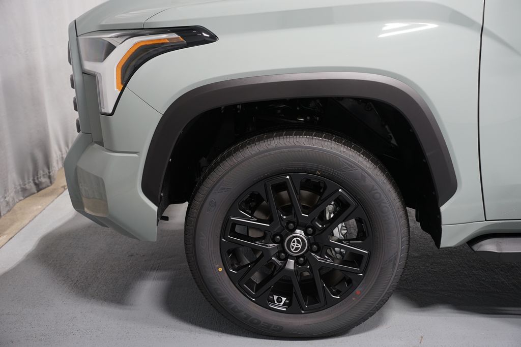 Thumbnail: 2025 Toyota Tundra - 4