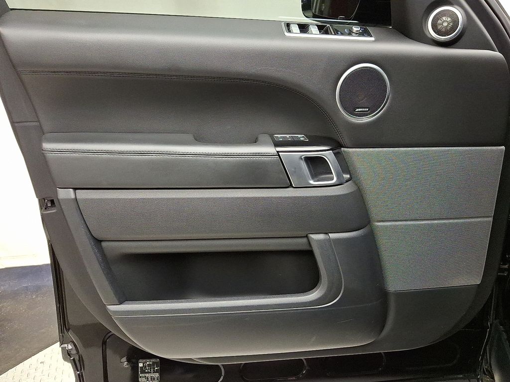 Thumbnail: 2021 Land Rover Range Rover Sport - 13