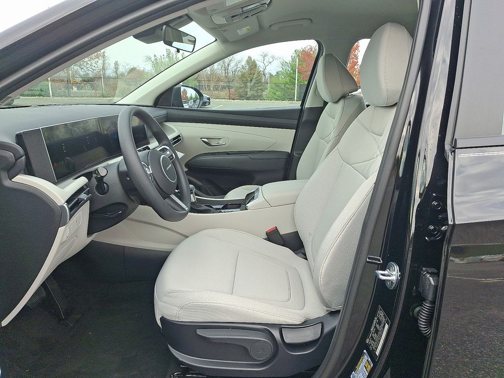 Thumbnail: 2026 Hyundai Tucson - 6