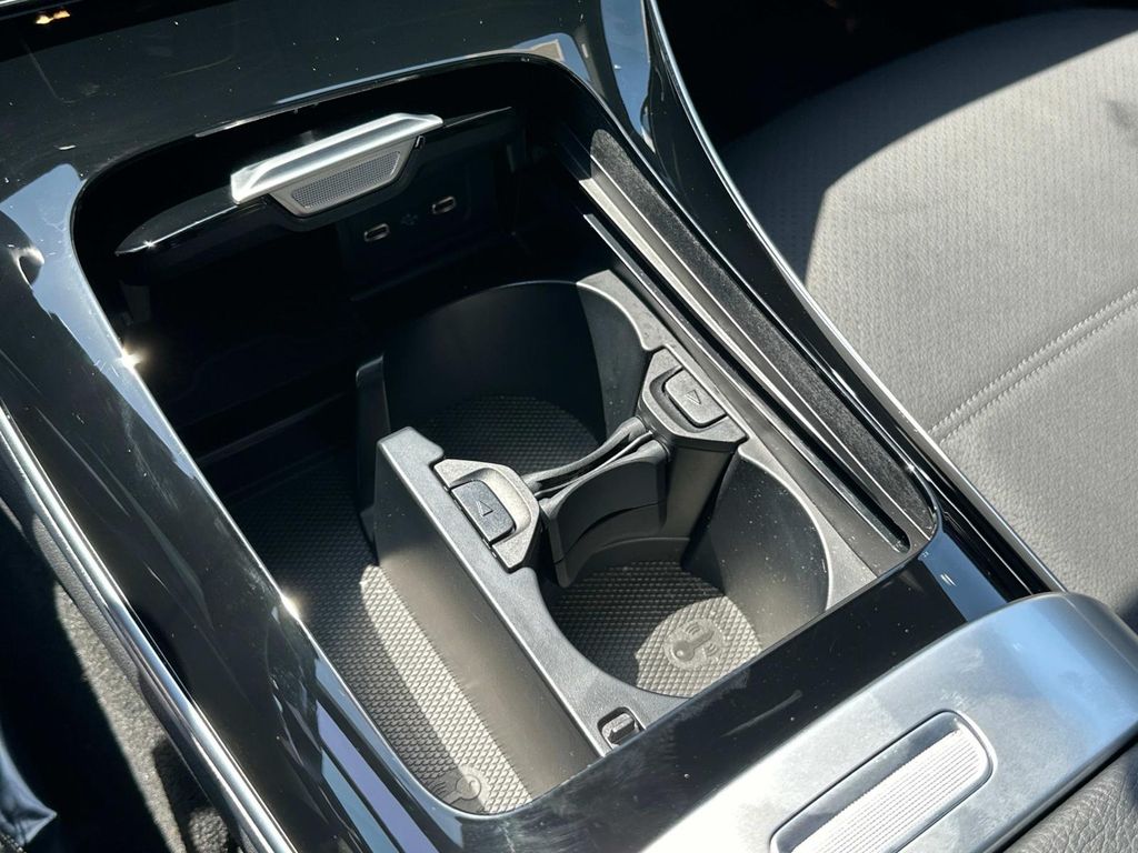 Thumbnail: 2021 Mercedes-Benz GLE - 11