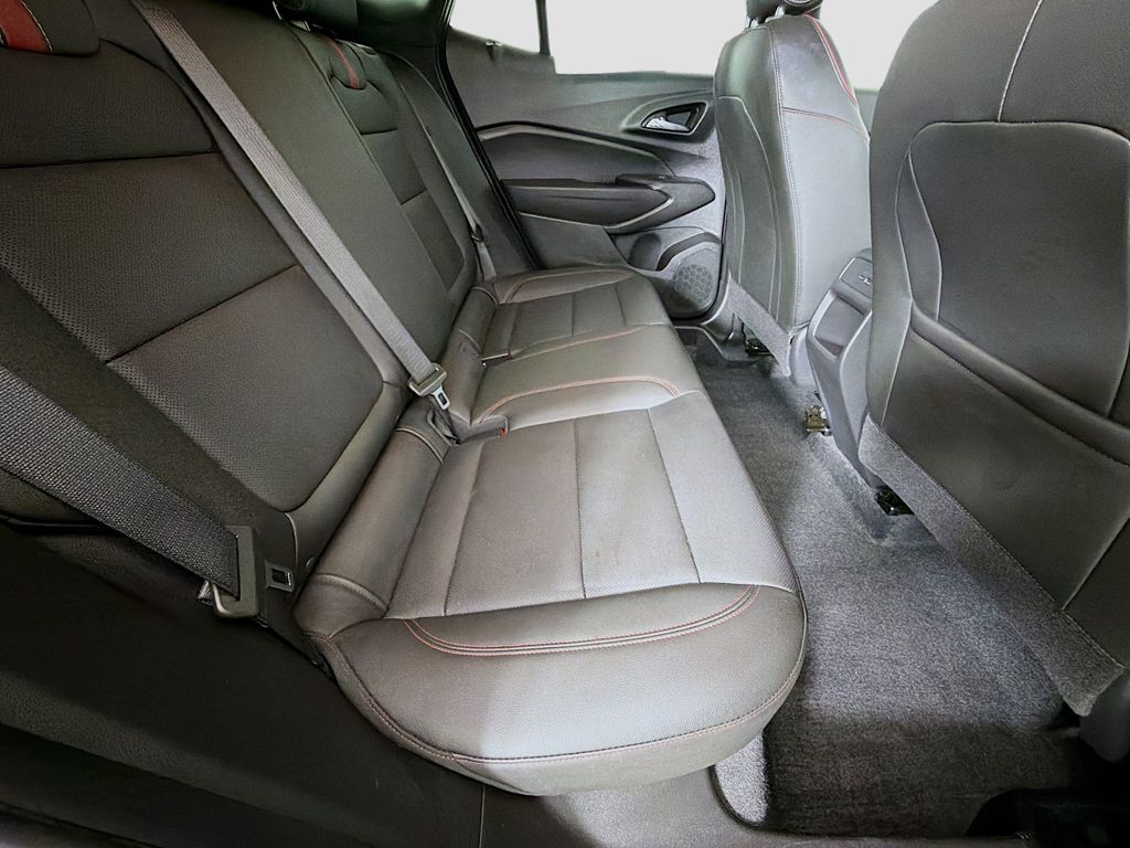 Used 2024 Green Chevrolet 2RS image 24