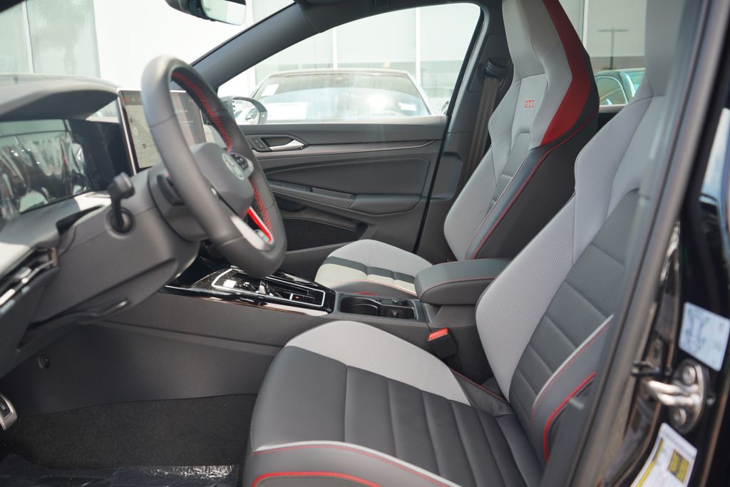 Thumbnail: 2025 Volkswagen Golf - 6