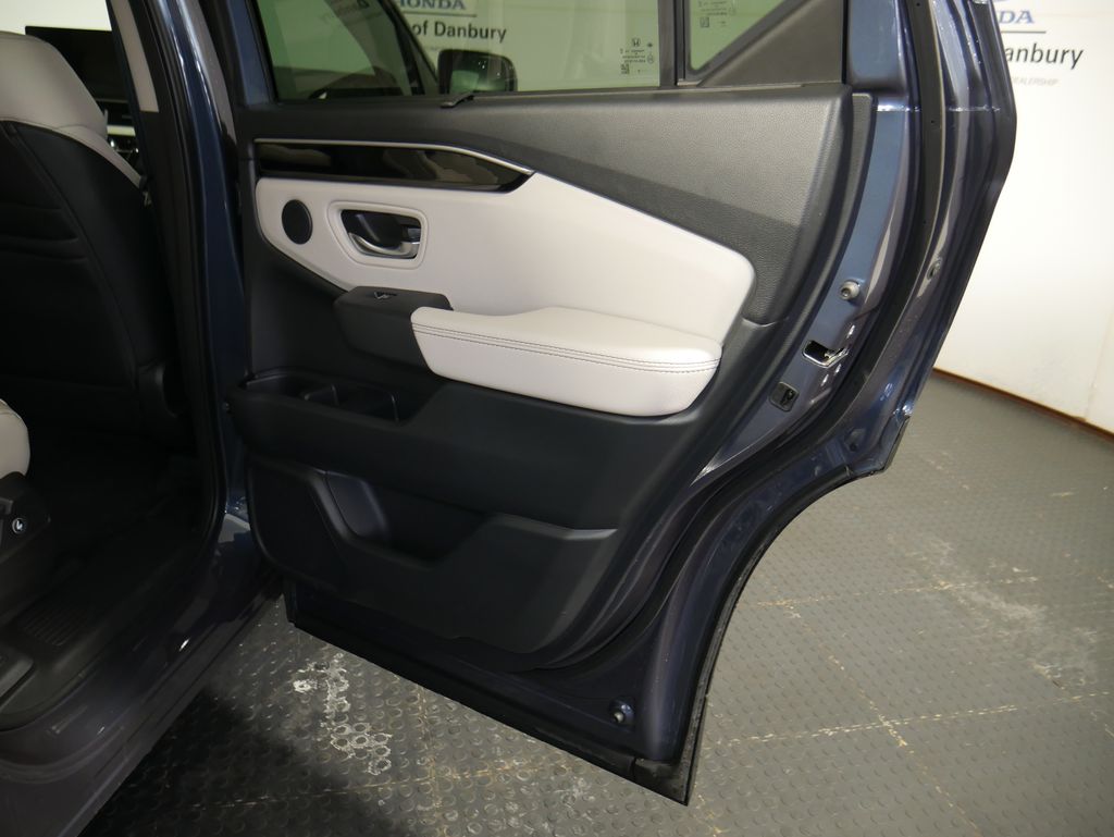 Thumbnail: 2026 Honda Pilot - 7