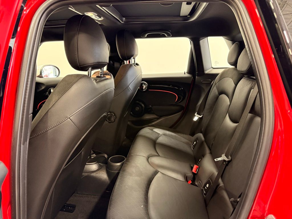 2024 MINI Cooper S 22